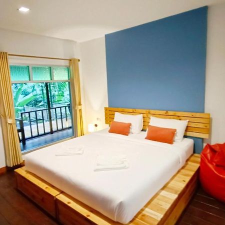 Nua Tone Resort Bang Tao & Cafe Ngoại thất bức ảnh