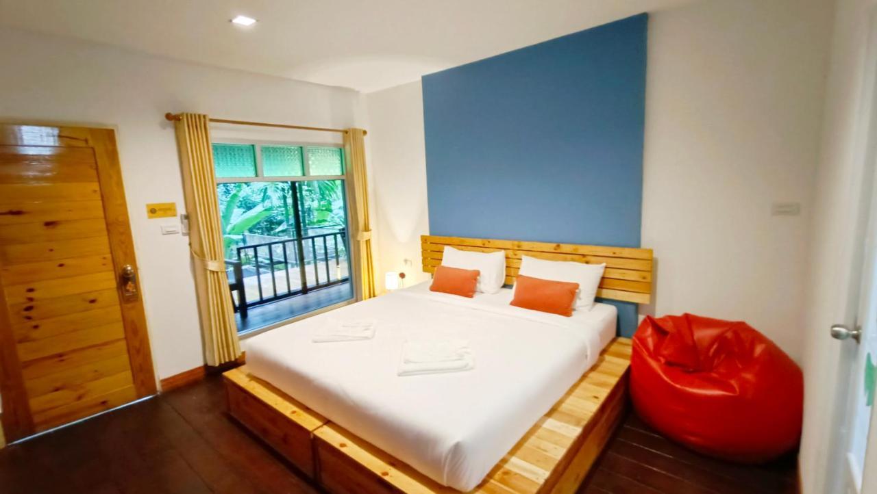 Nua Tone Resort Bang Tao & Cafe Ngoại thất bức ảnh