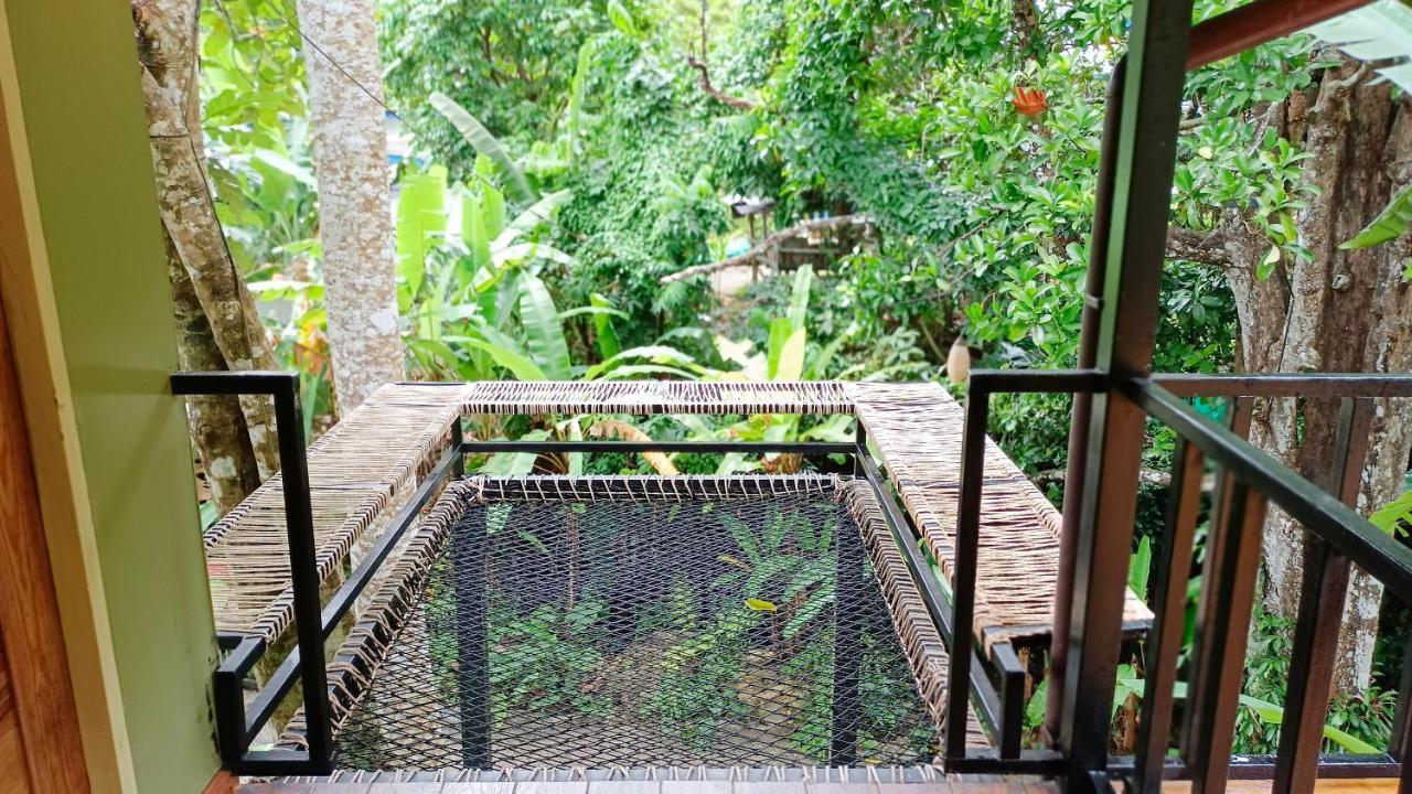 Nua Tone Resort Bang Tao & Cafe Ngoại thất bức ảnh