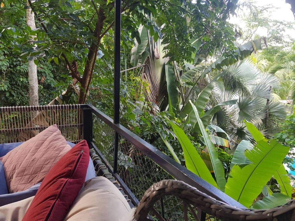Nua Tone Resort Bang Tao & Cafe Ngoại thất bức ảnh