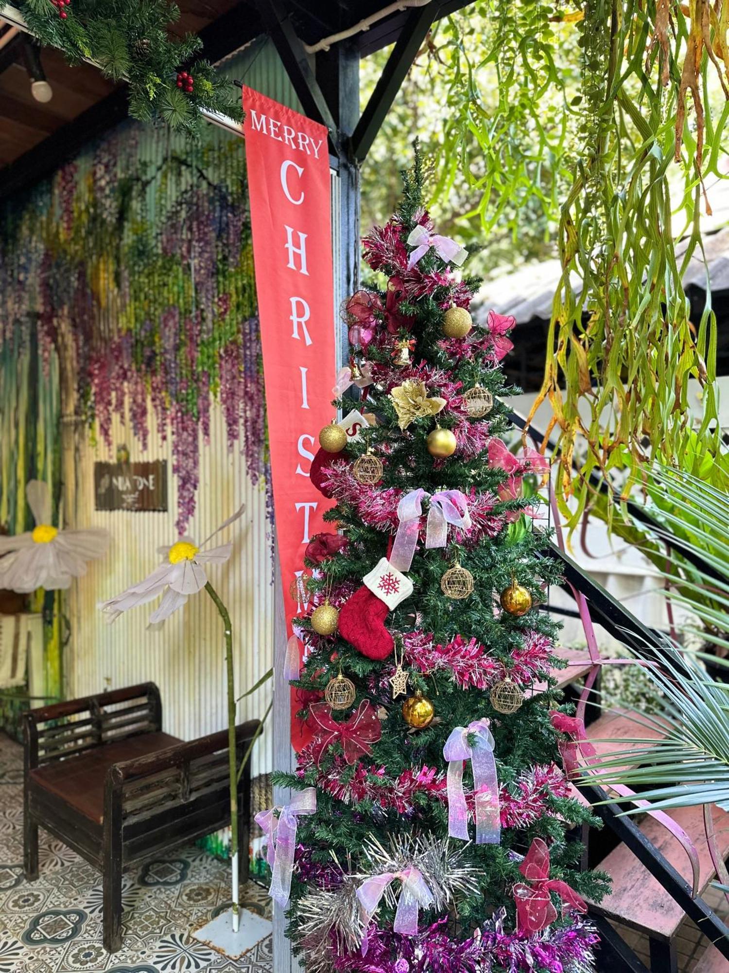 Nua Tone Resort Bang Tao & Cafe Ngoại thất bức ảnh